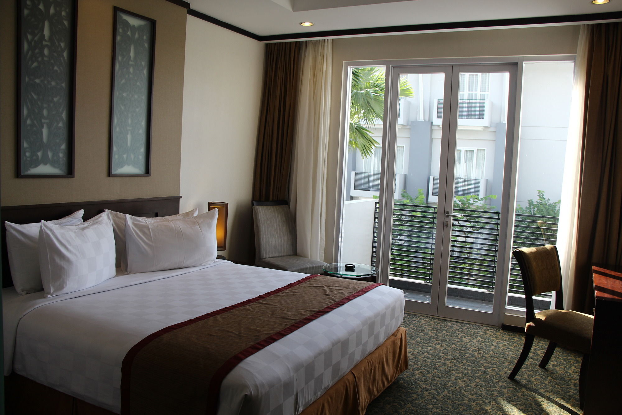 Swiss-Belhotel Danum Palangkaraya Exterior photo